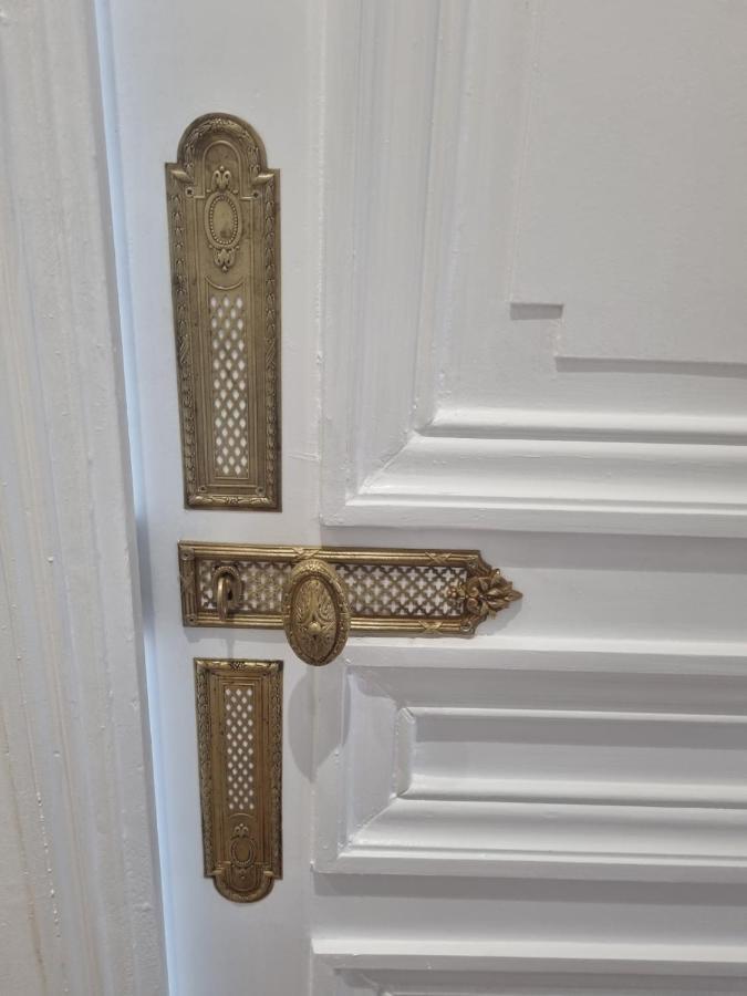 Face Chateau St Germain En Laye, Appartement 4 A 6 Personnes, 23 Min De Paris Champs-Elysees Saint-Germain-en-Laye Exteriör bild