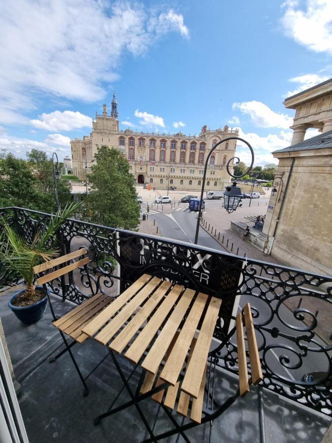 Face Chateau St Germain En Laye, Appartement 4 A 6 Personnes, 23 Min De Paris Champs-Elysees Saint-Germain-en-Laye Exteriör bild
