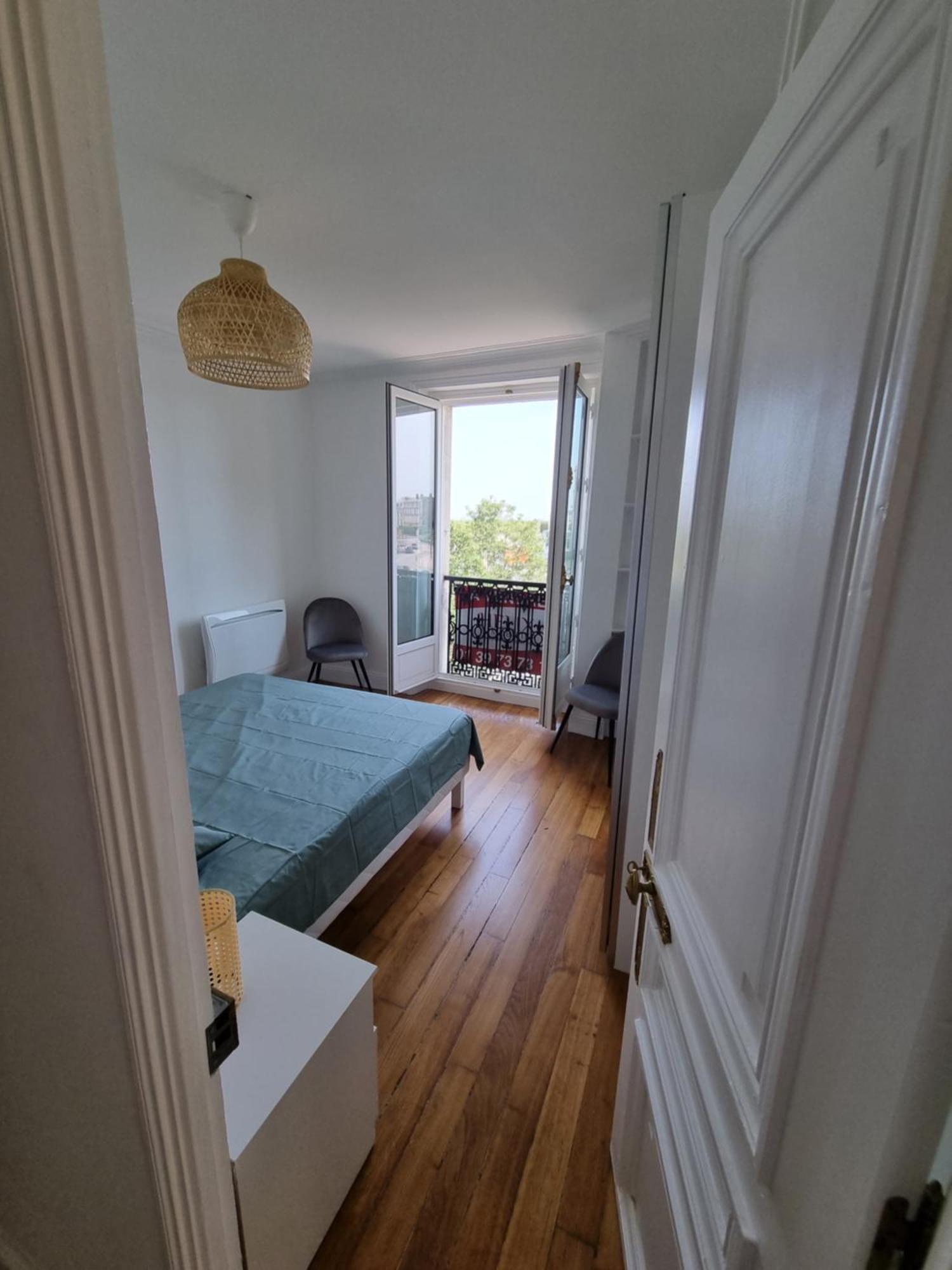 Face Chateau St Germain En Laye, Appartement 4 A 6 Personnes, 23 Min De Paris Champs-Elysees Saint-Germain-en-Laye Exteriör bild